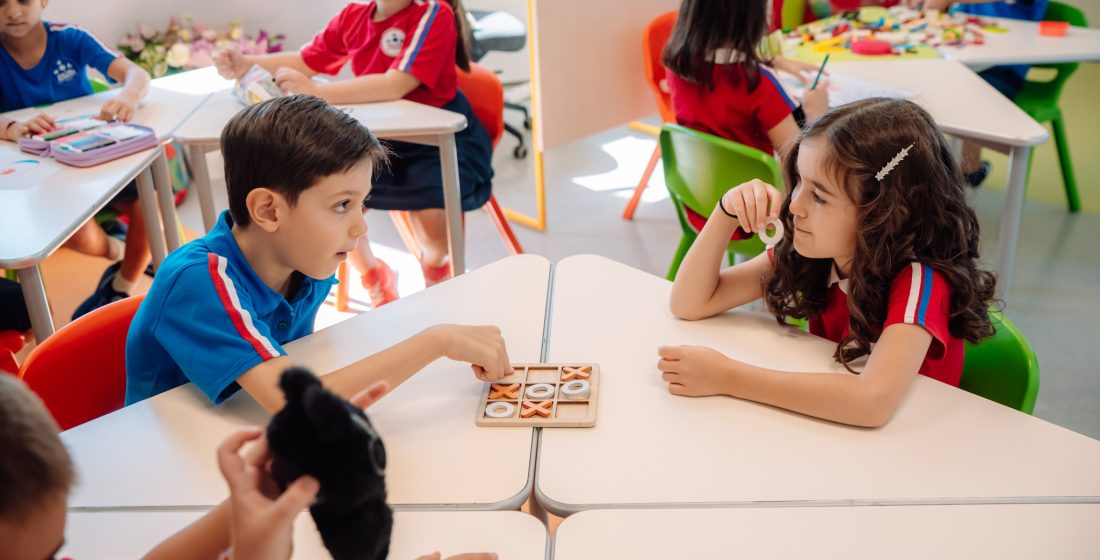 Copii de la Scoala Gimnaziala Pick Me Academy au parte de growth mindset